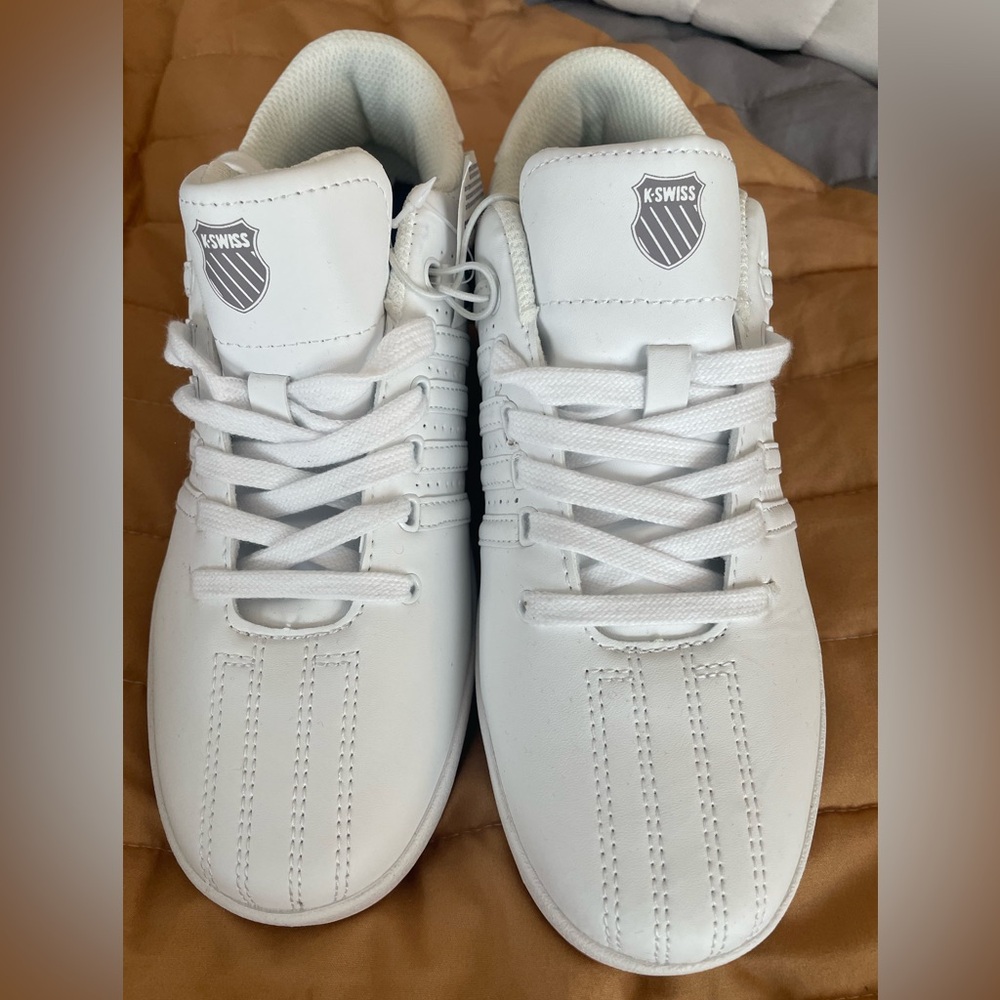 K-Swiss White Sneakers with Gum Sole